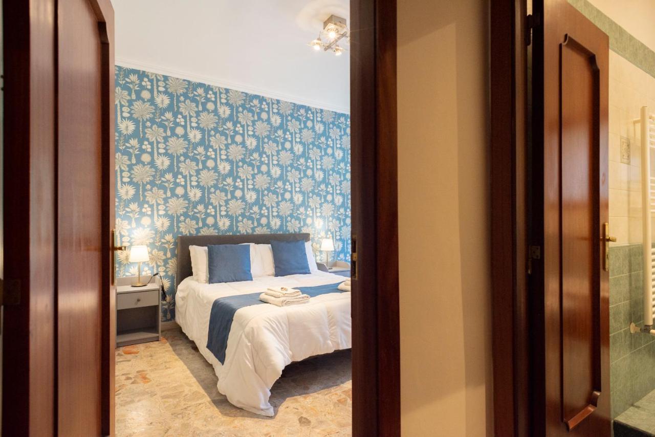 Room 66 Naples Luaran gambar